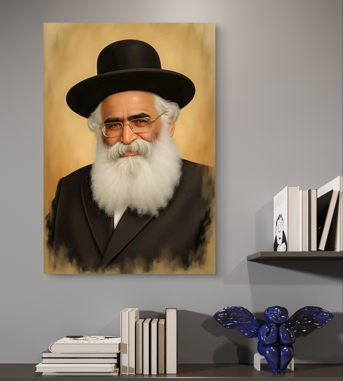 תמונת קנבס של רב מכובד עם זקן לבן וכובע שחור, על רקע בגוונים חמימים, משדרת רוחניות וחוכמה.
