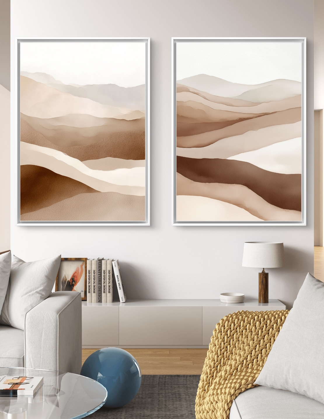 ציורי קנבס אבסטרקטיים בהשראת נוף מדברי בגווני שמנת וחום