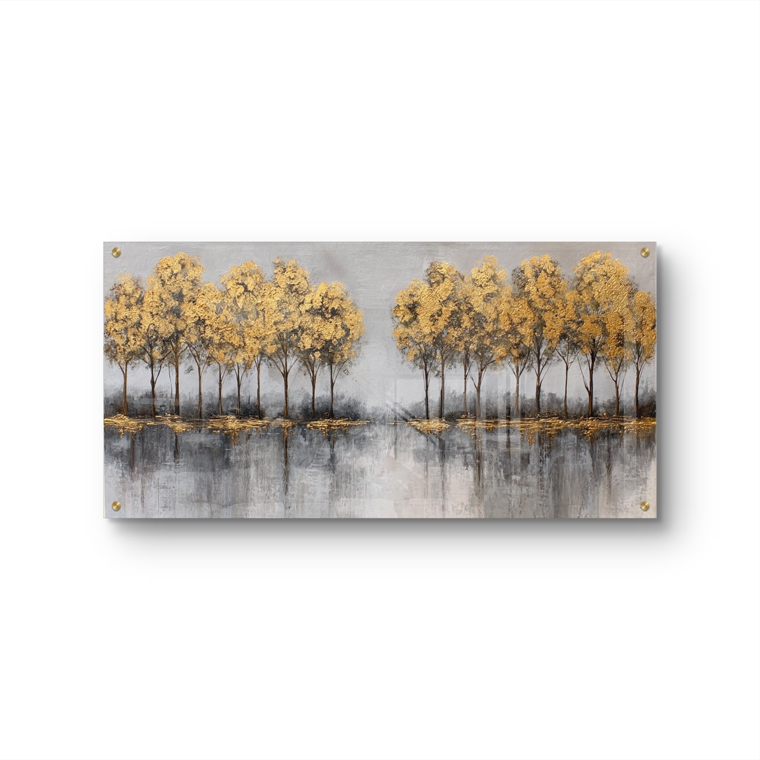 תמונת זכוכית לרוחב עם שורת עצים בגווני זהב והשתקפות על פני מים