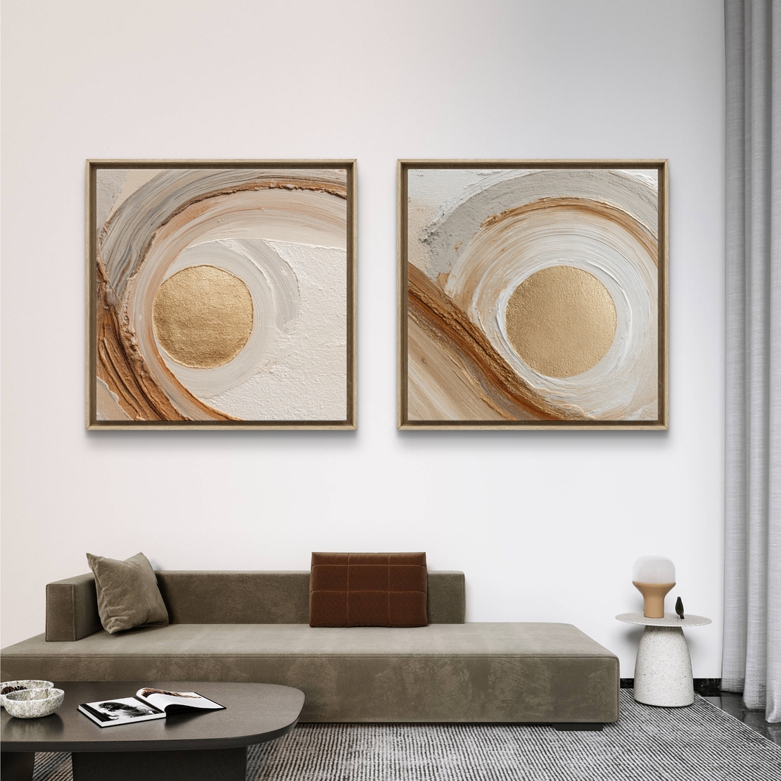 זוג תמונות קנבס מרובעות בגווני שמנת, חום וזהב עם תנועת מעגלים מודרנית – תכשיט לבית