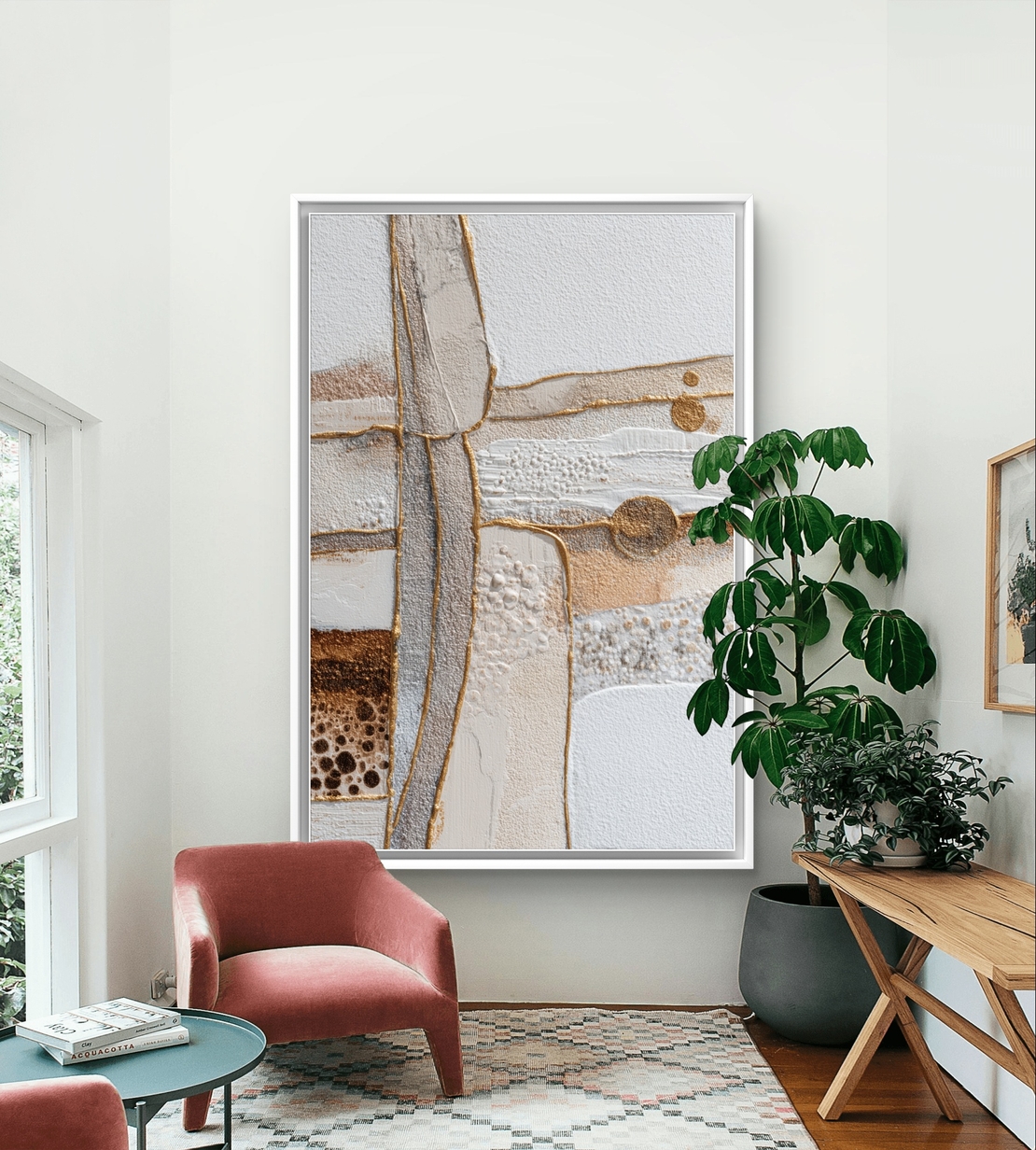 קווים זהובים – תמונת קנבס אבסטרקט טקסטורלית בלבן, בז׳ וזהב | CR6543