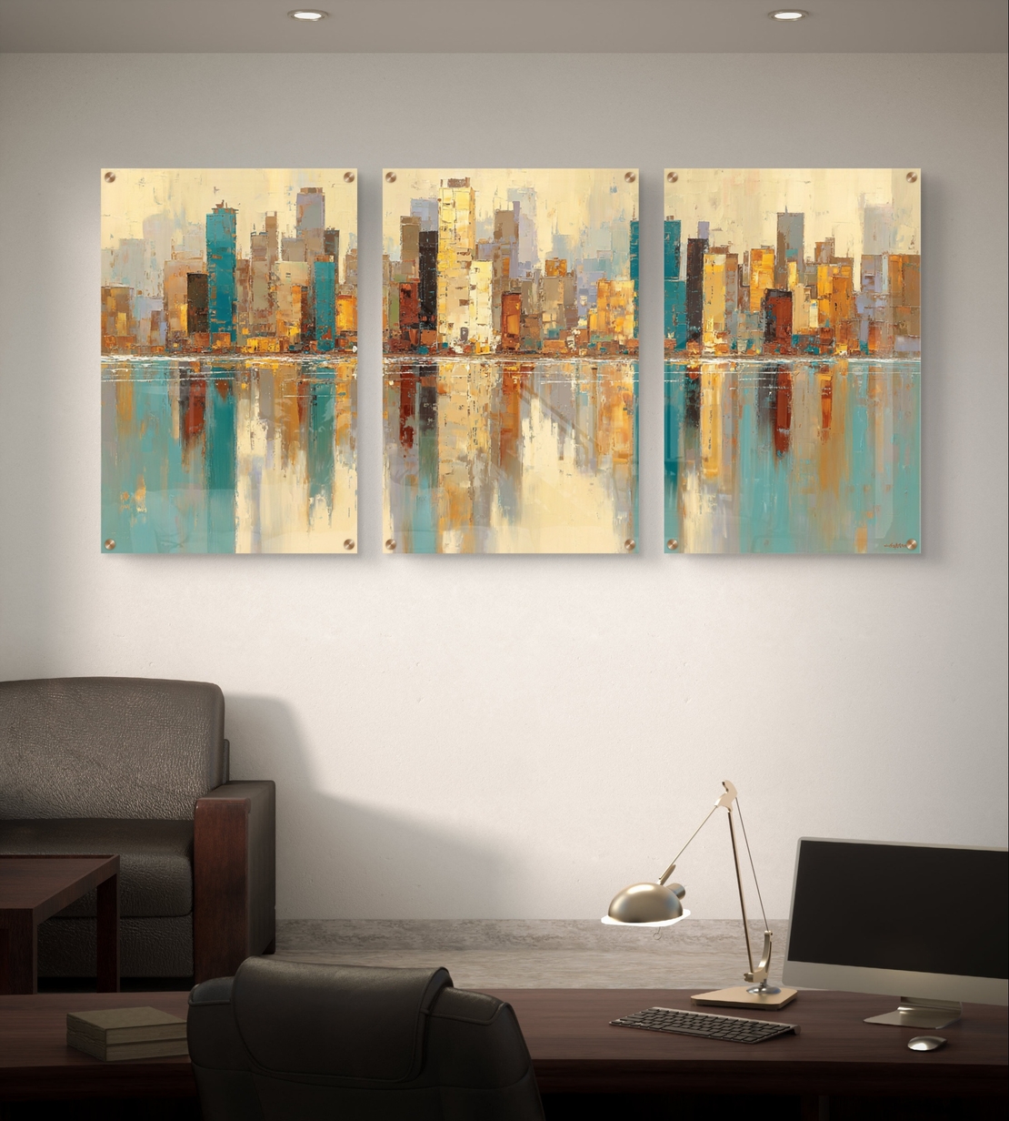 תמונת זכוכית שלישייה עם נוף עירוני אבסטרקטי והשתקפות מים בגווני זהב ותכלת, בעיצוב מודרני ויוקרתי