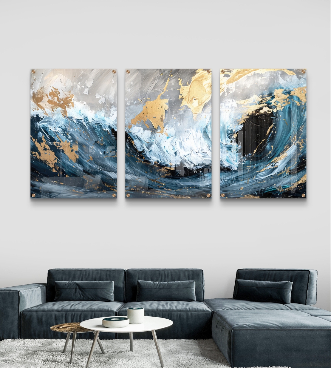 שלשת תמונות זכוכית גלים אבסטרקטיים בכחול, לבן וזהב – דגם GG5472