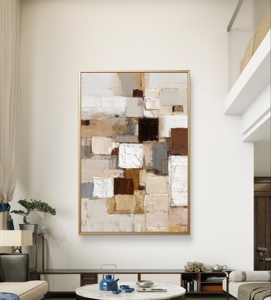 תמונת קנבס אנכית בעיצוב אבסטרקטי עם בלוקים ומרקמים בגווני שמנת, בז׳, חום, לבן ואפור רך