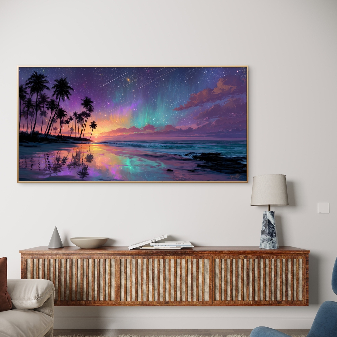 תמונת קנבס לרוחב של חוף טרופי בשקיעה עם אורות הצפון, דקלים כהים והשתקפויות צבעוניות על פני המים – NEXTGEN BY BAR