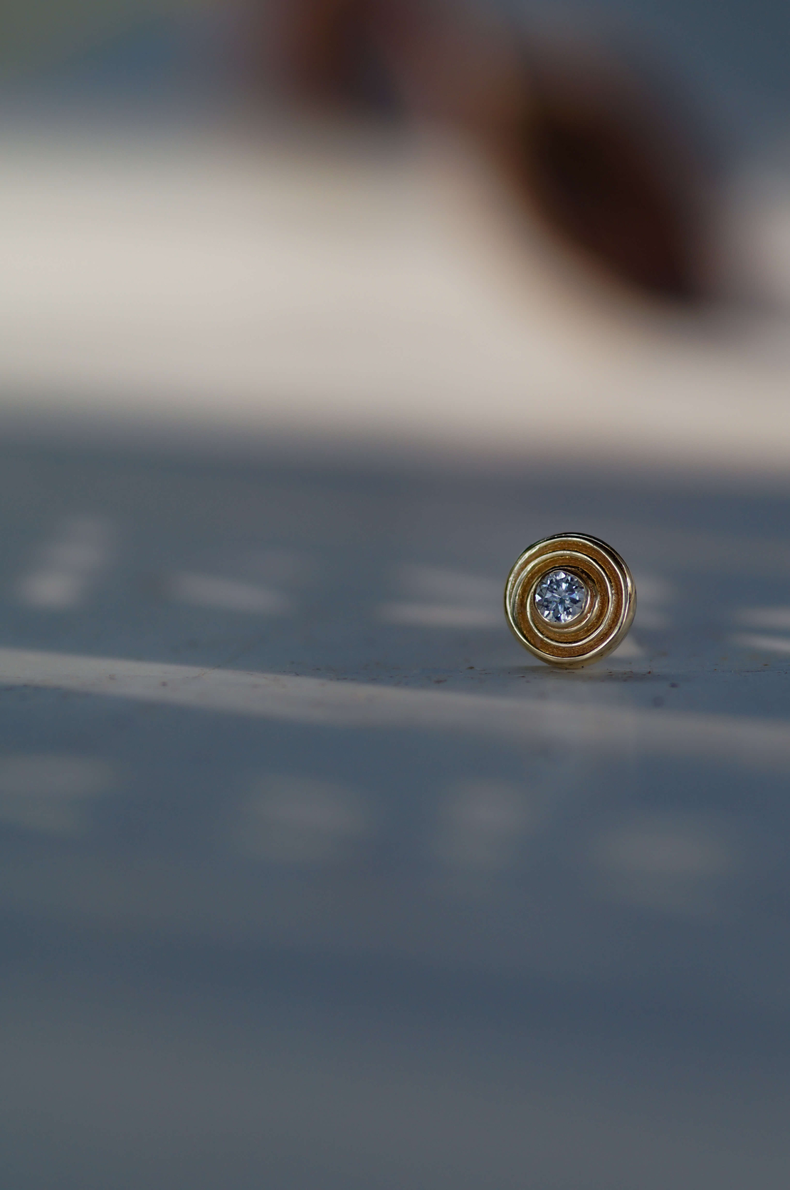 עגיל SPIRA יהלום לבן