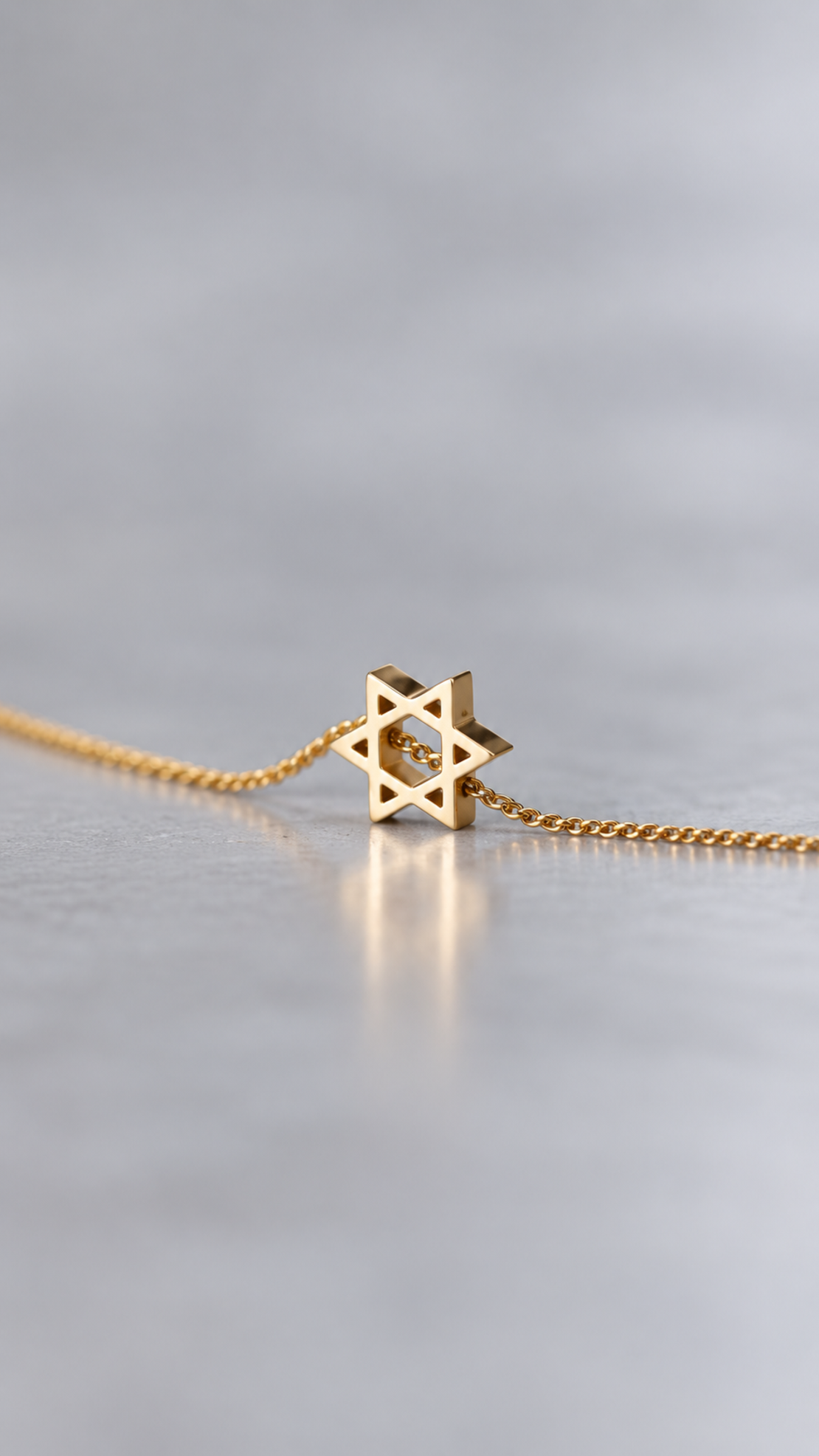צמיד זהב מגן דוד קטן