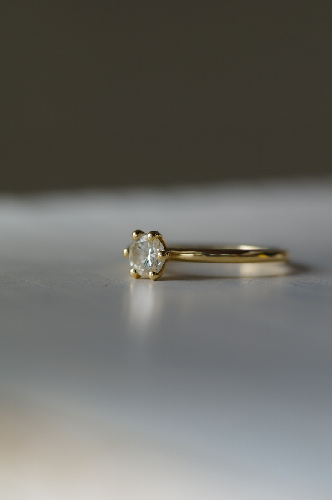 טבעת פרח יהלום מעבדה