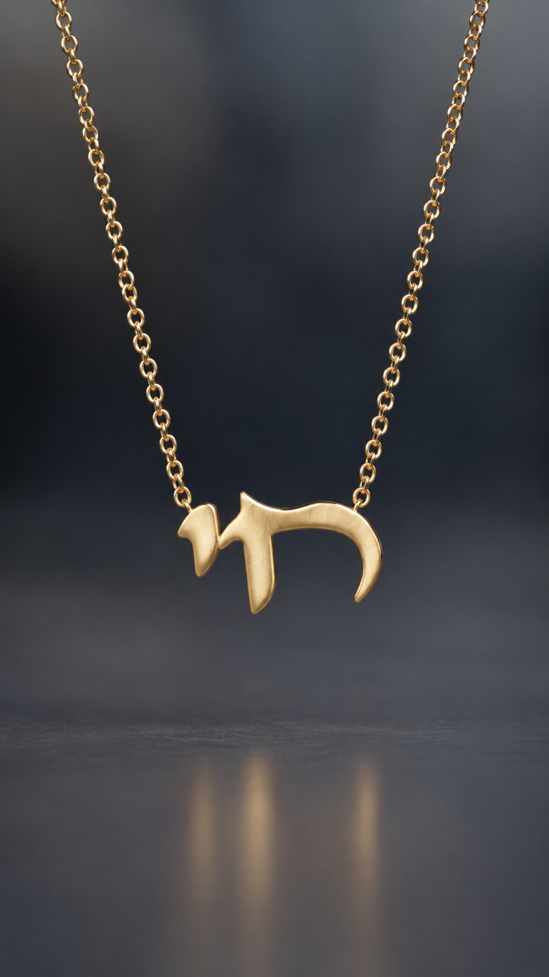שרשרת תליון חי קטנה