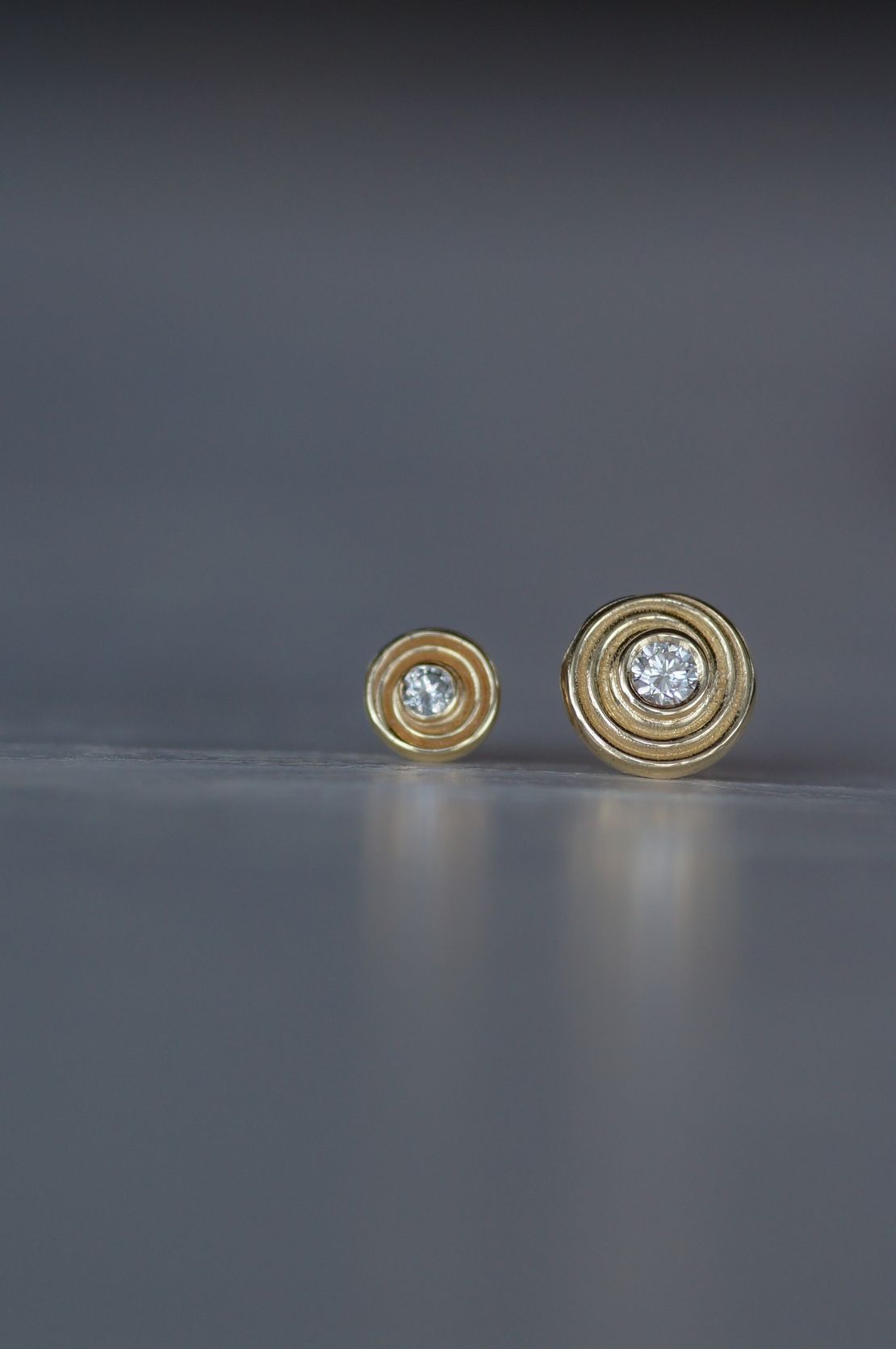 עגיל spira גדול יהלום לבן