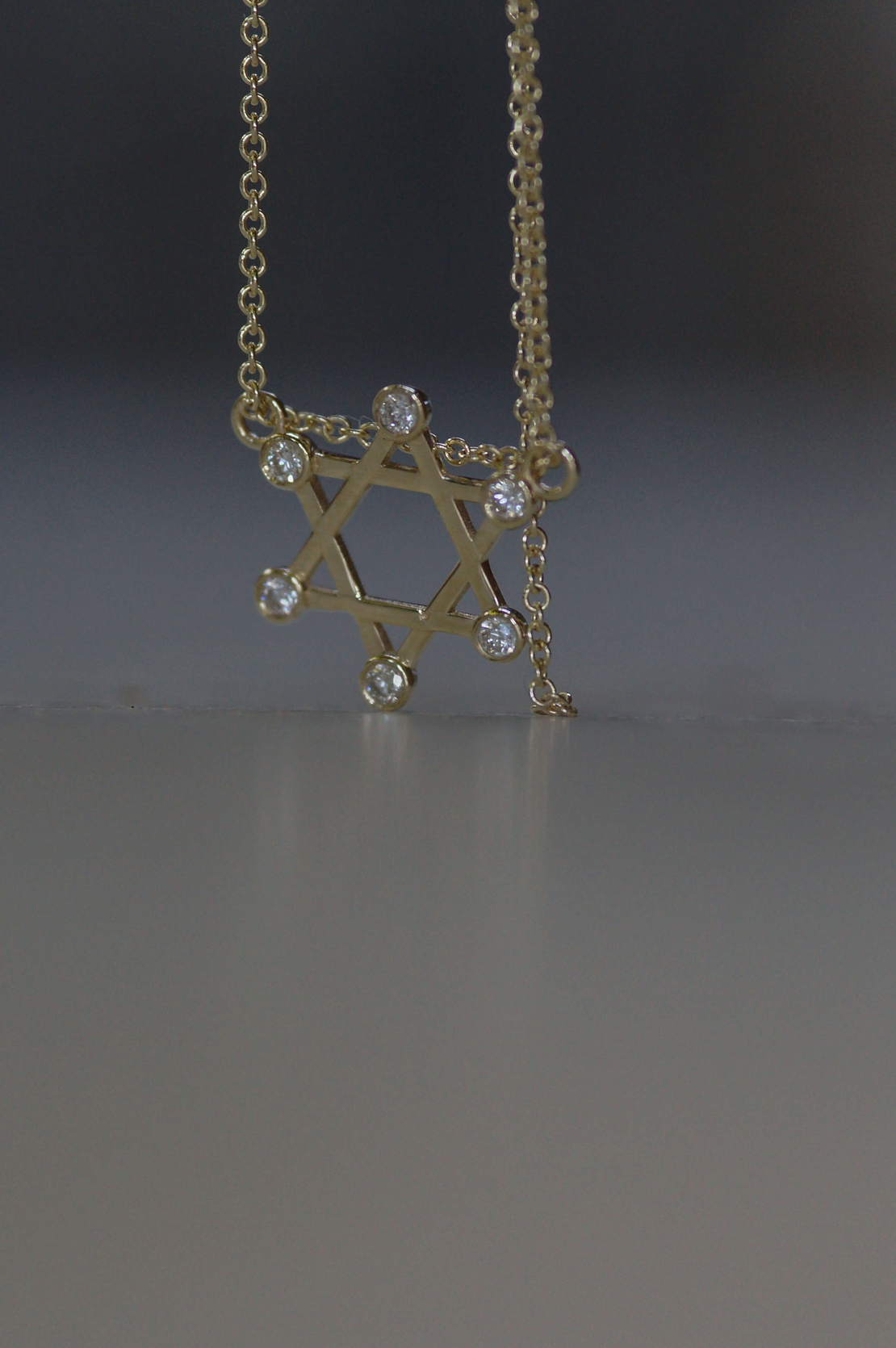 שרשרת תליון מגן דוד 6 יהלומים