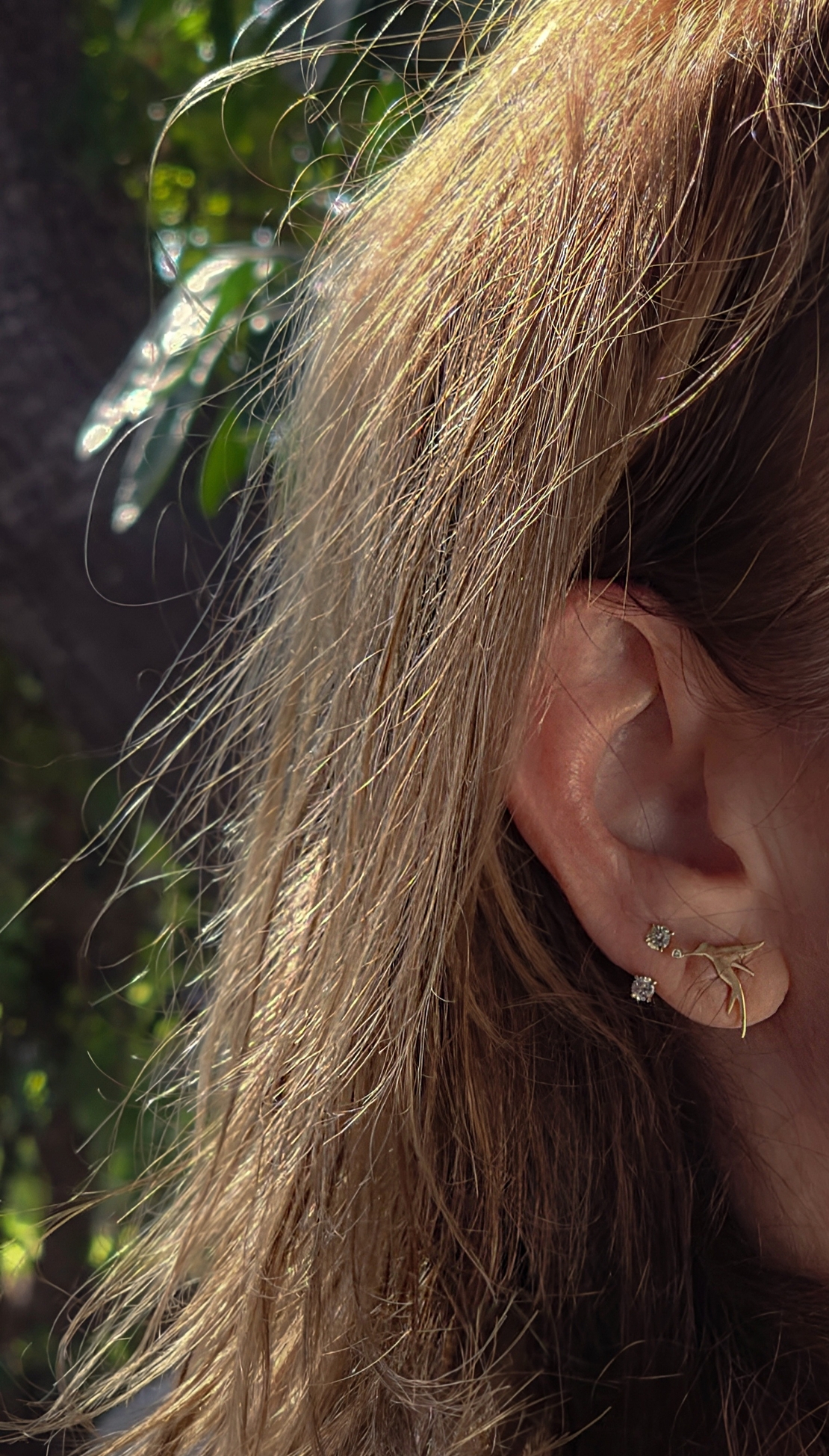 עגיל עניבה יהלום לבן מעבדה