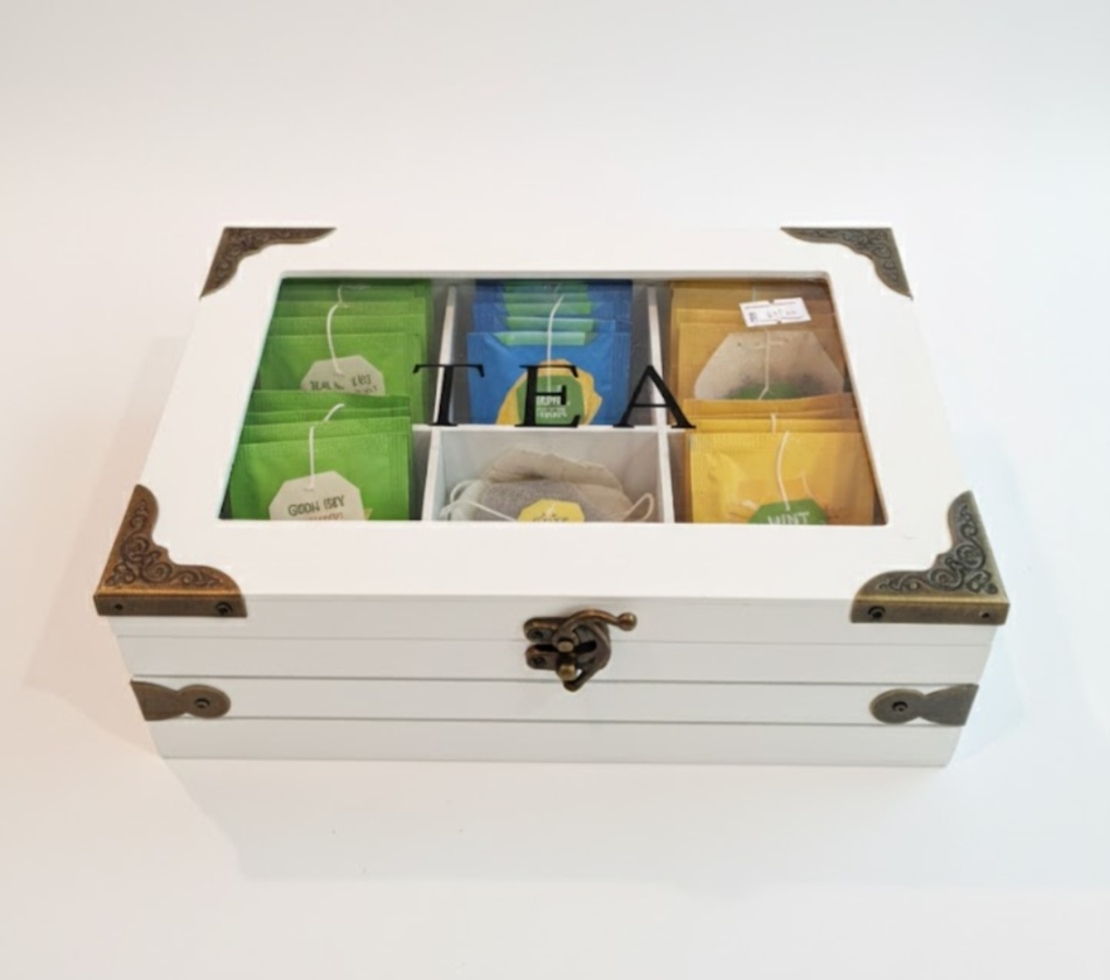 קופסא לתיונים מעץ בצבע לבן