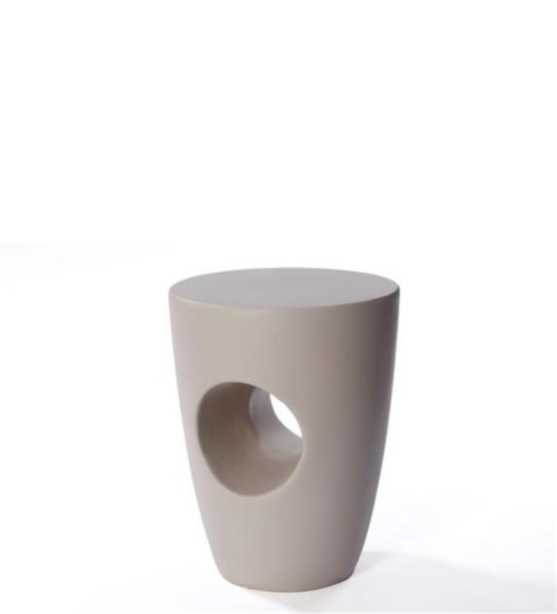 שולחן צד מפוליאסטר בצבע מוקה