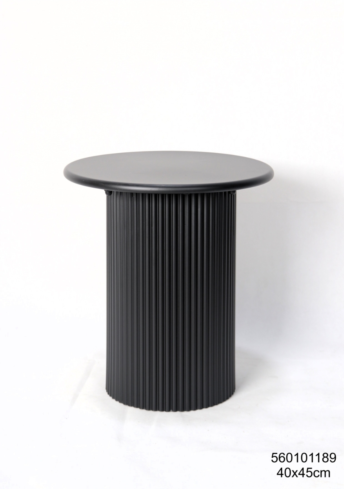 שולחן צד ממתכת  בצבע שחור