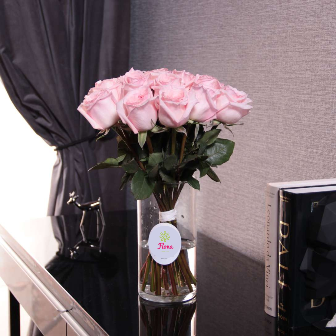 Pink roses in a vase