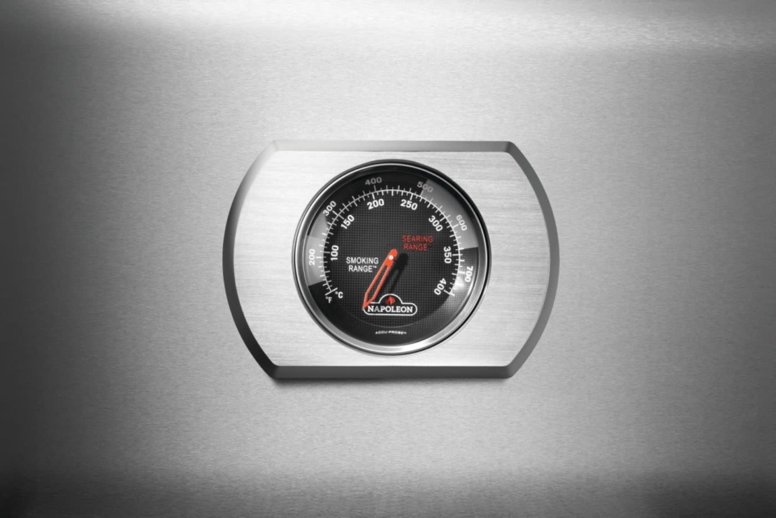 גריל גז Napoleon ROGUE PRO 425 IL נירוסטה עם כירת אינפרא אדום SIZZLE ZONE™ | 3 מבערים