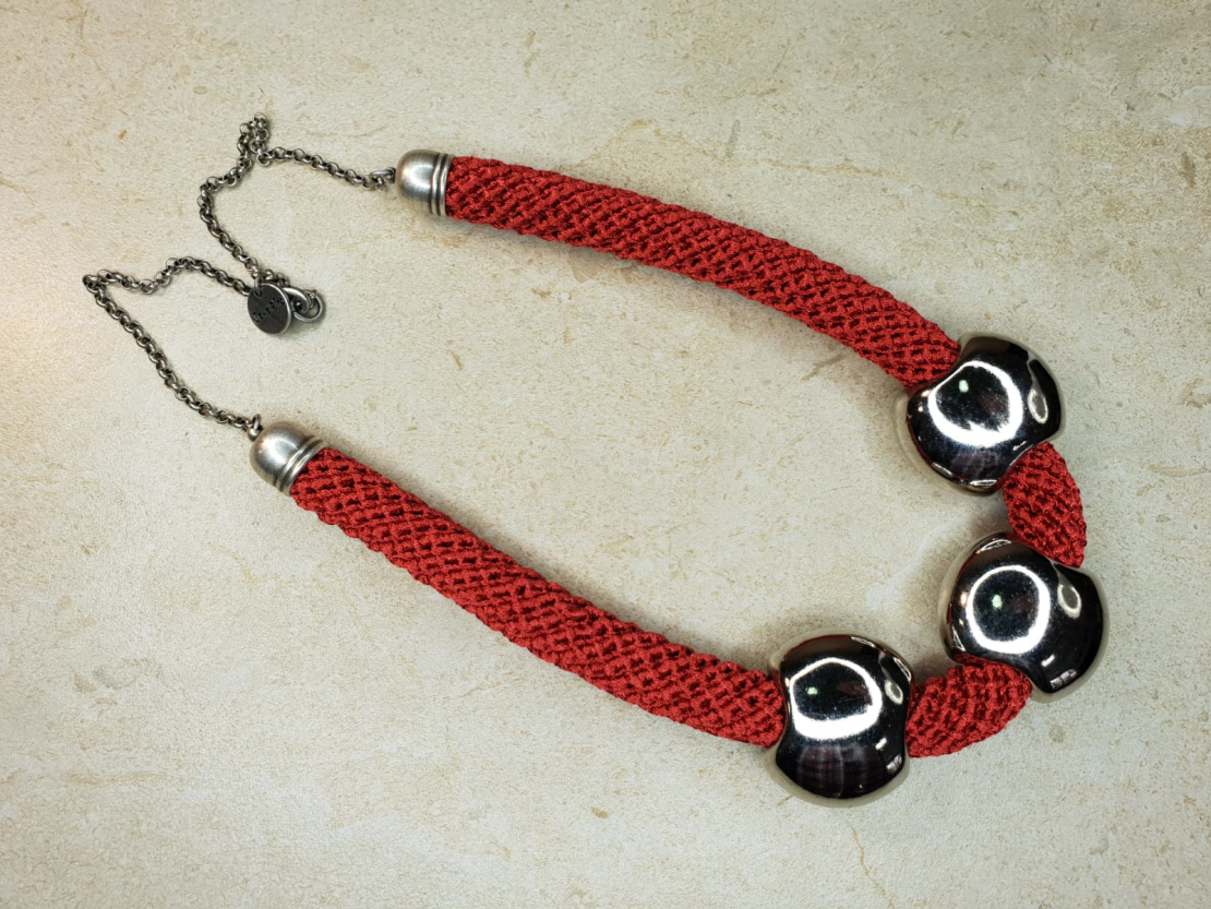 Red & Silver Necklace | Nirit
