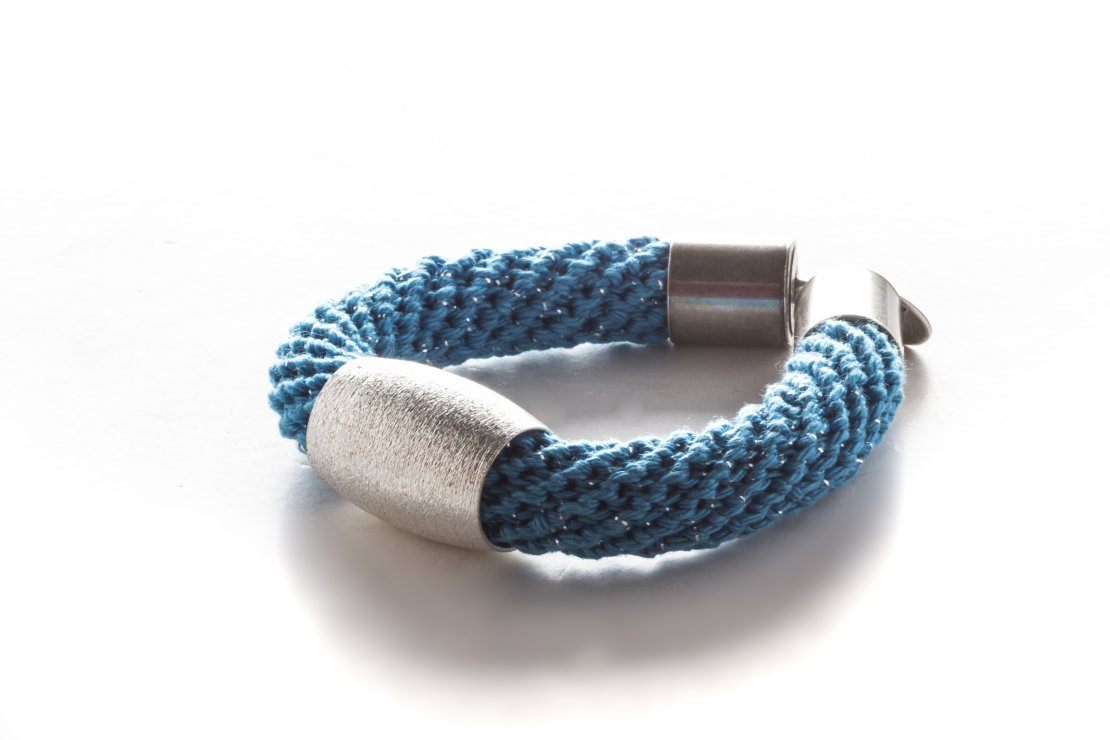 Light blue / silver bracelet