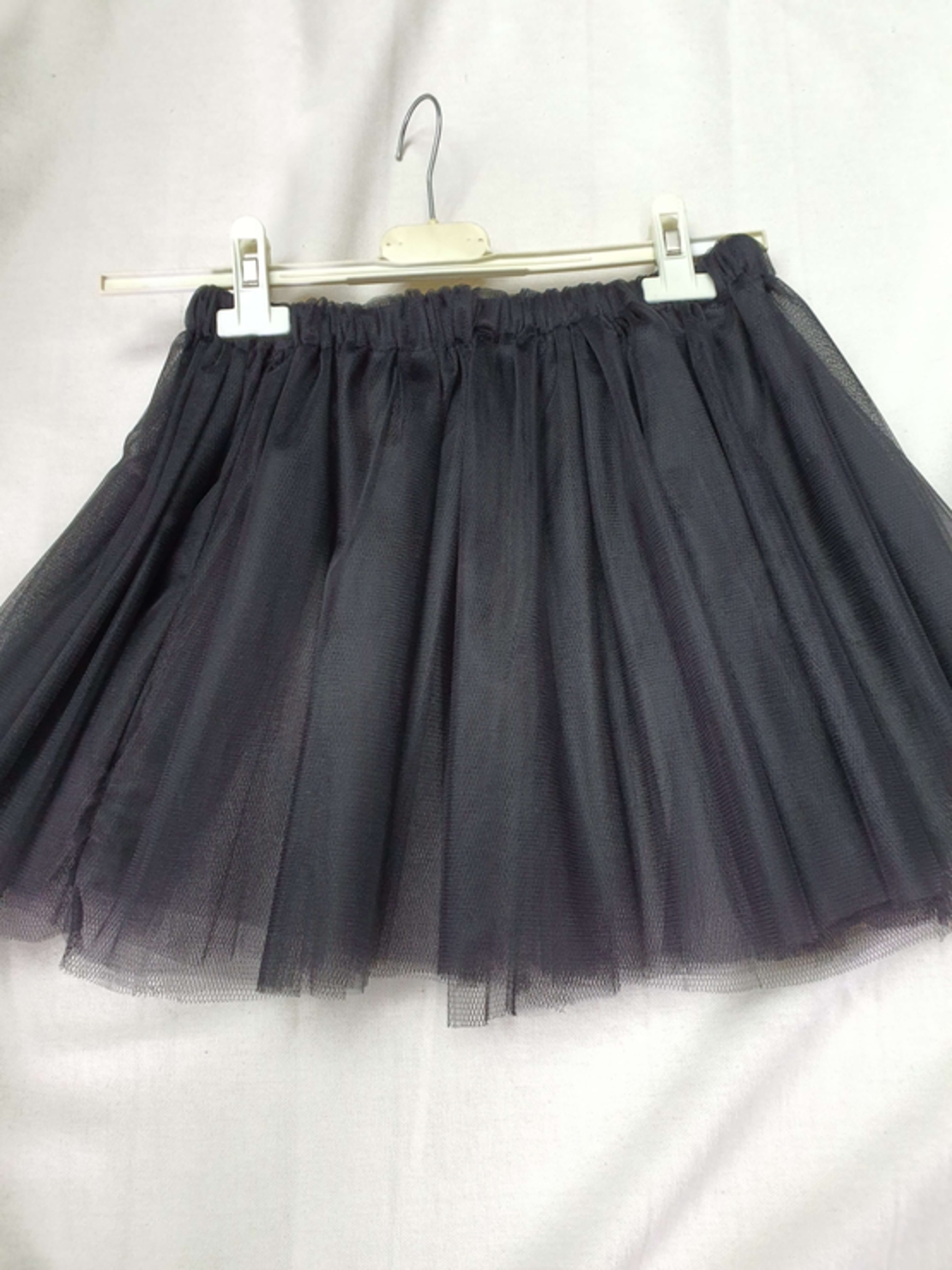 חצאית טוטו צבע שחור