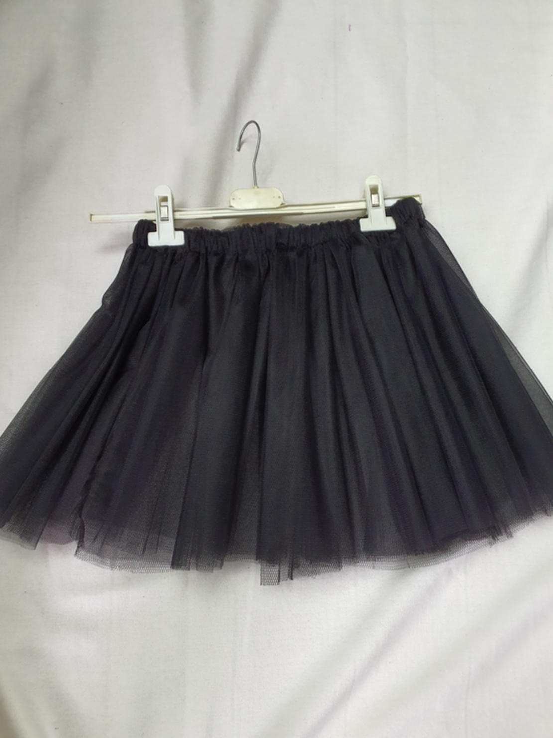 חצאית טוטו צבע שחור