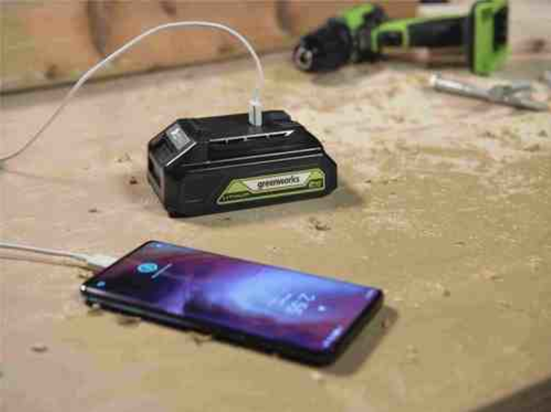 סוללת ליתיום עם שקע USB לטעינה greenworks 24V 2AH
