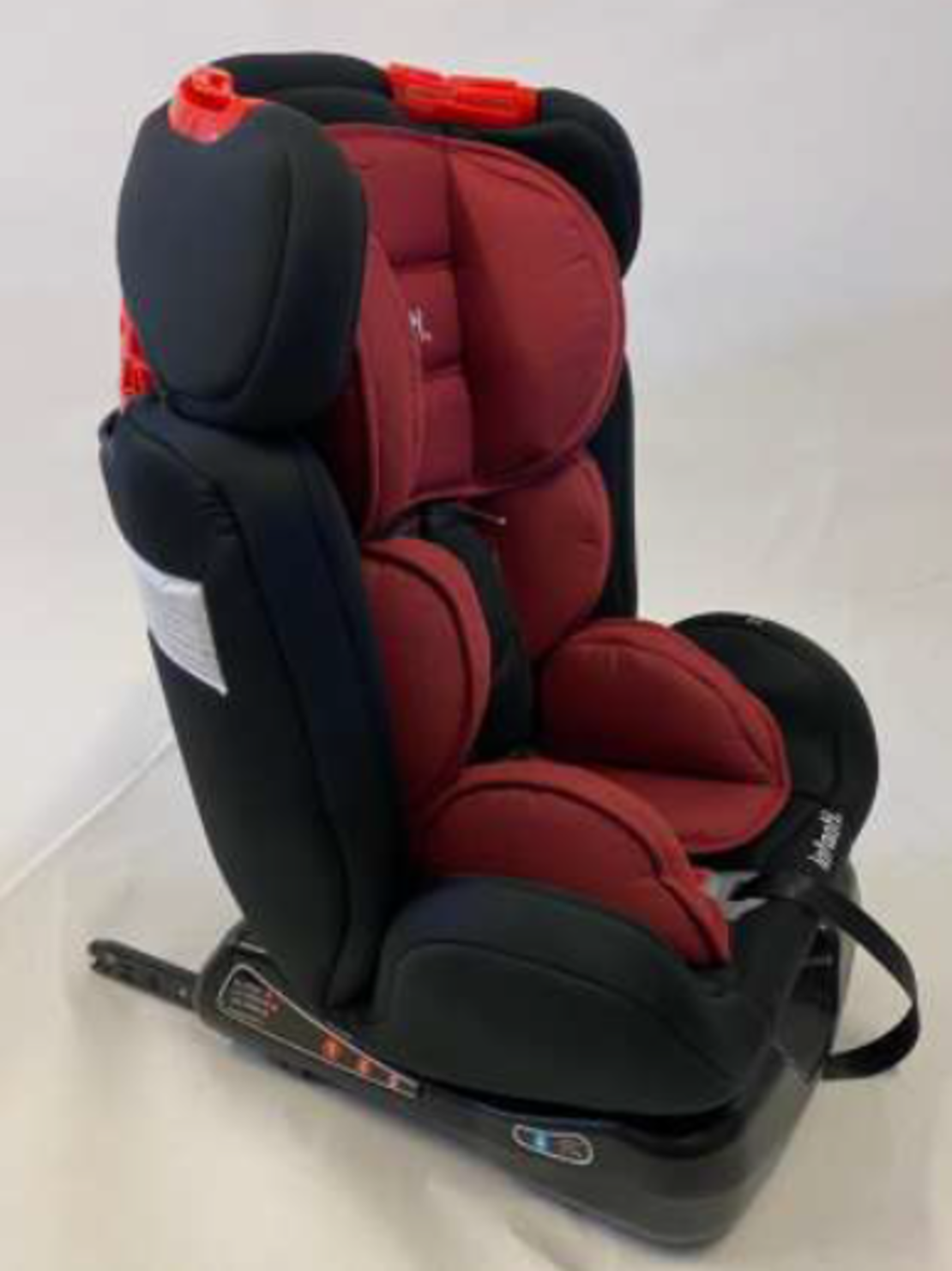 כיסא בטיחות אינפאנטי דגם SYMPHONY FIX עם איזופיקס