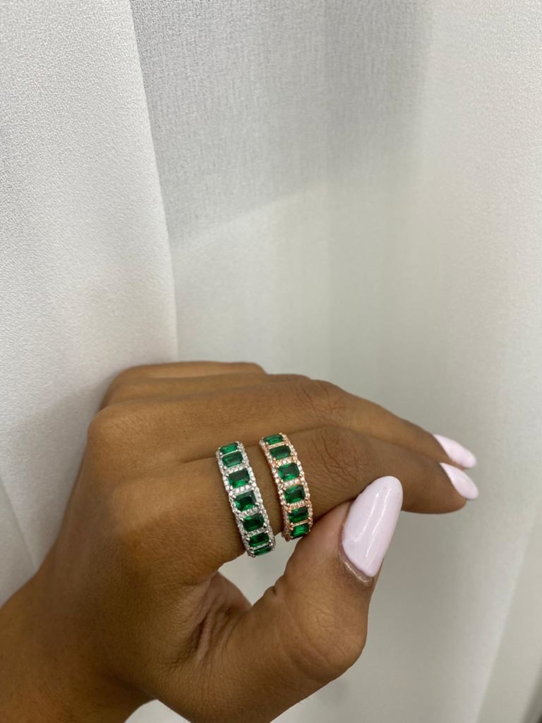טבעת כסף 925 - זרקוני ריבוע ירוקים