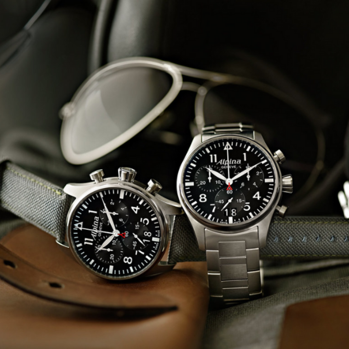 שעון Alpina Startimer Pilot Black Dial Grey Leather