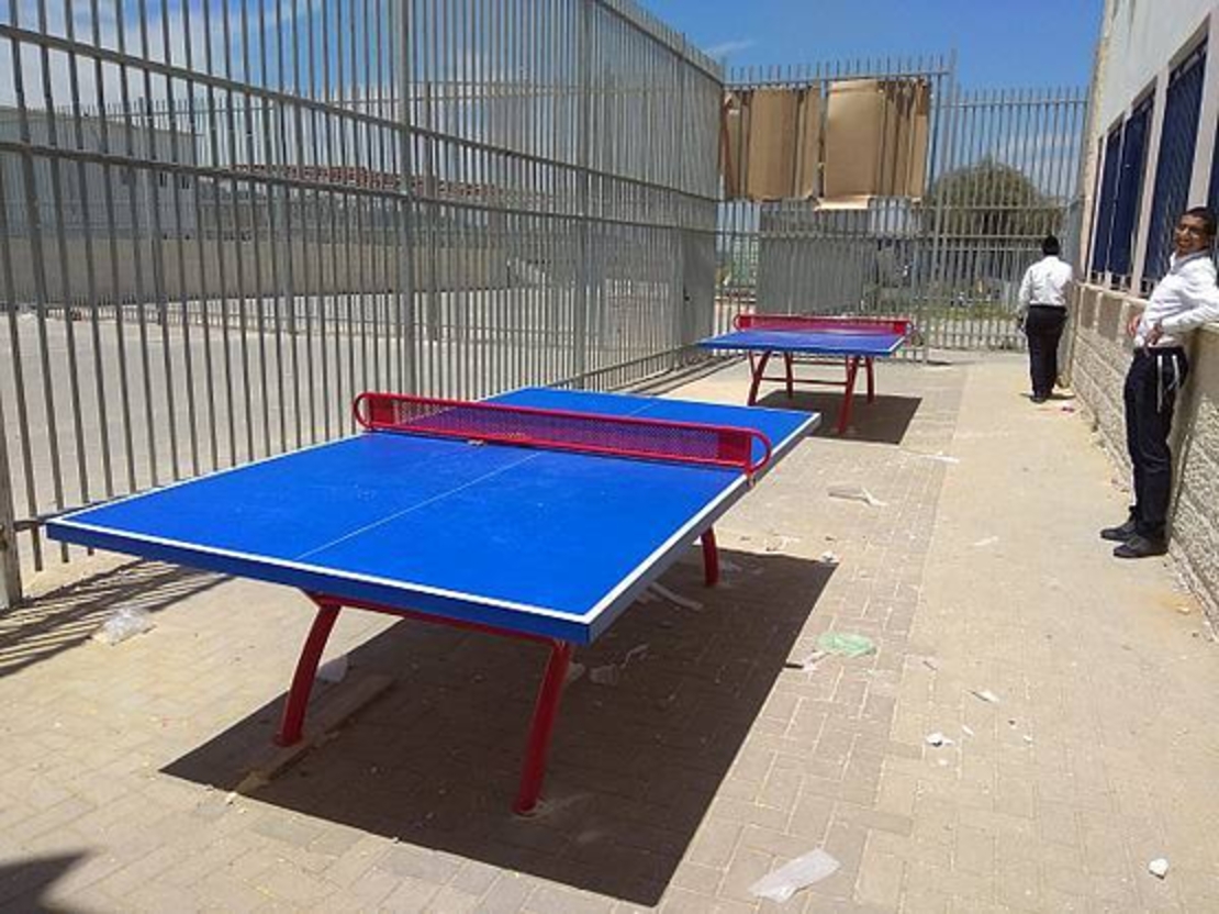 שולחן טניס שולחן פינג פונג חוץ קבוע לבית ספר למוסדות PARK 1000