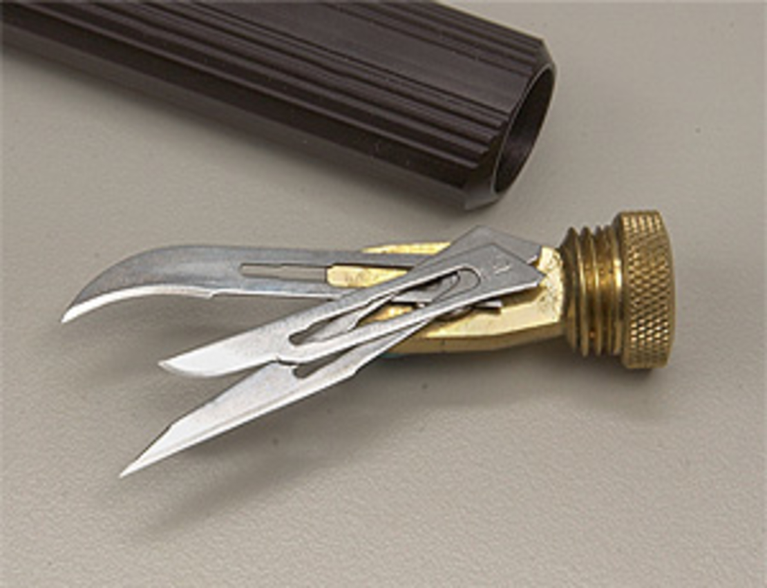 סכין גלפים כולל אחסון ללהבים, ווריטאס