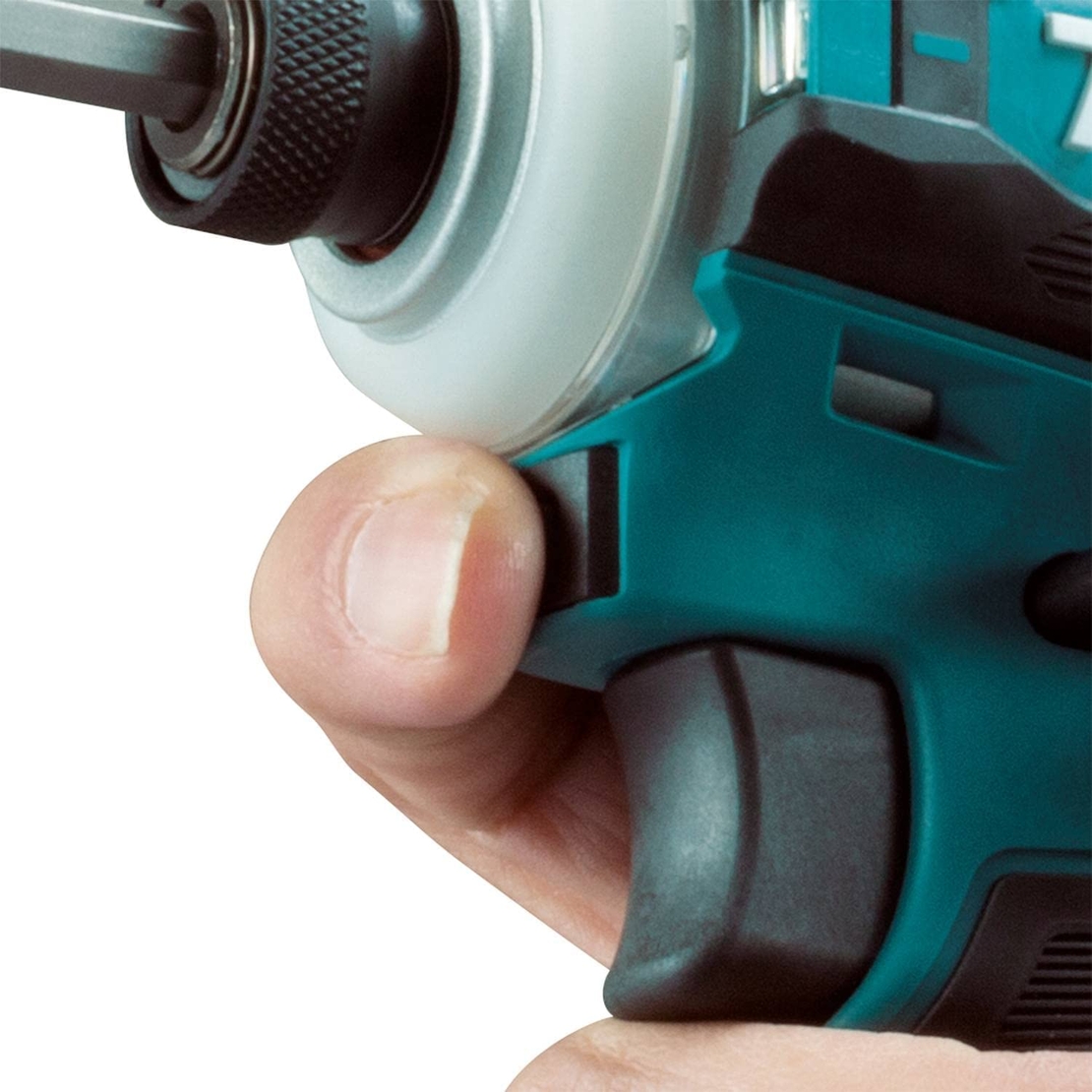 Makita 171 impact driver outlet