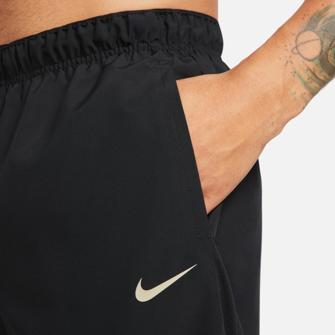שורט נייק גברים | Nike Dri-FIT Unlined Versatile Shorts