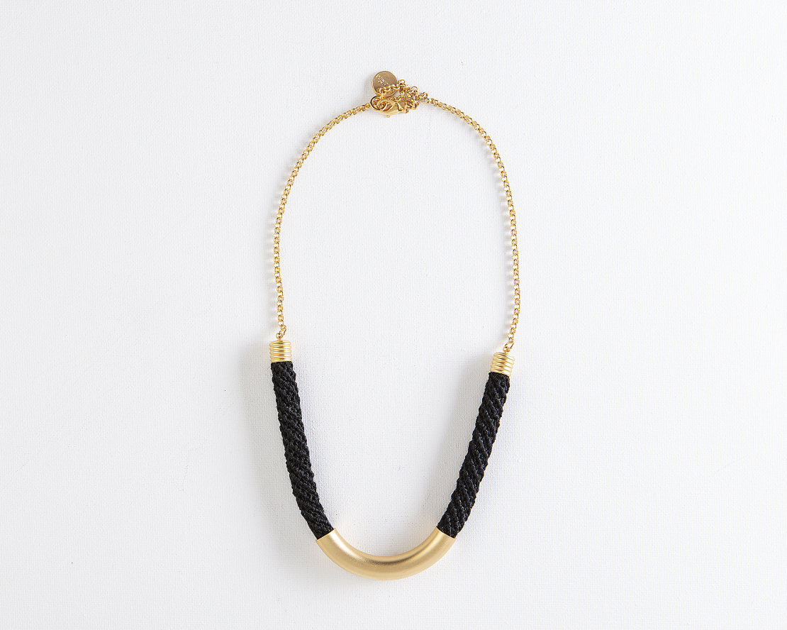 Black / Gold Necklace | Sima