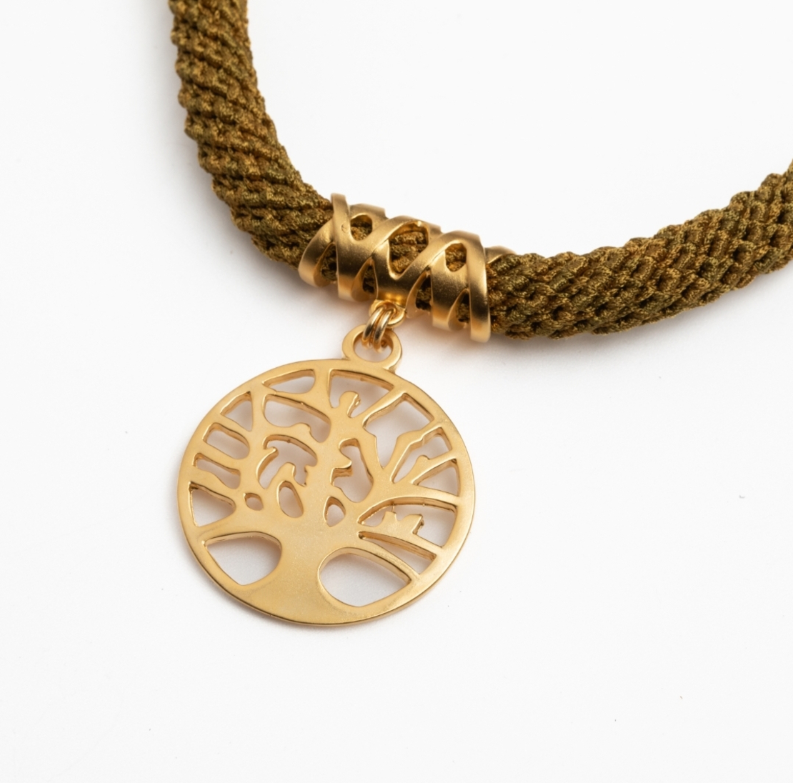 שרשרת ירוקה עם תליון עץ חיים מצופה זהב | דגם דפנה