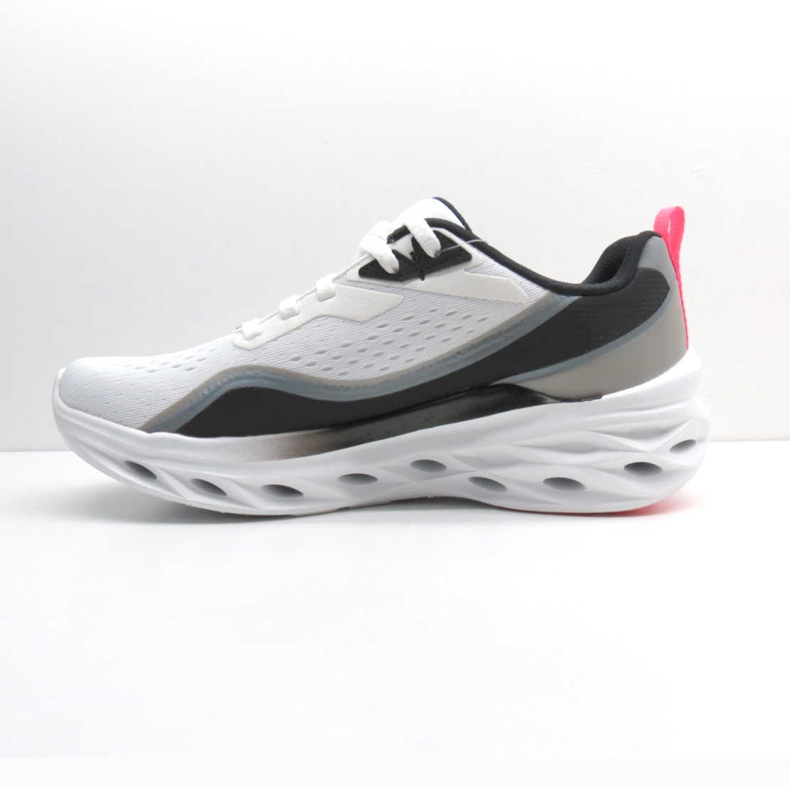 נעלי סקצ'רס לנשים ונוער | Skechers Glide Step Swift Quick Flash