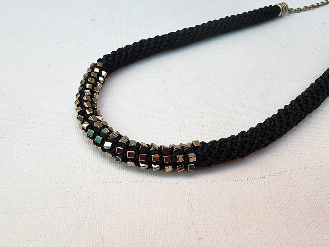 Black and Silver Necklace | Elisheva