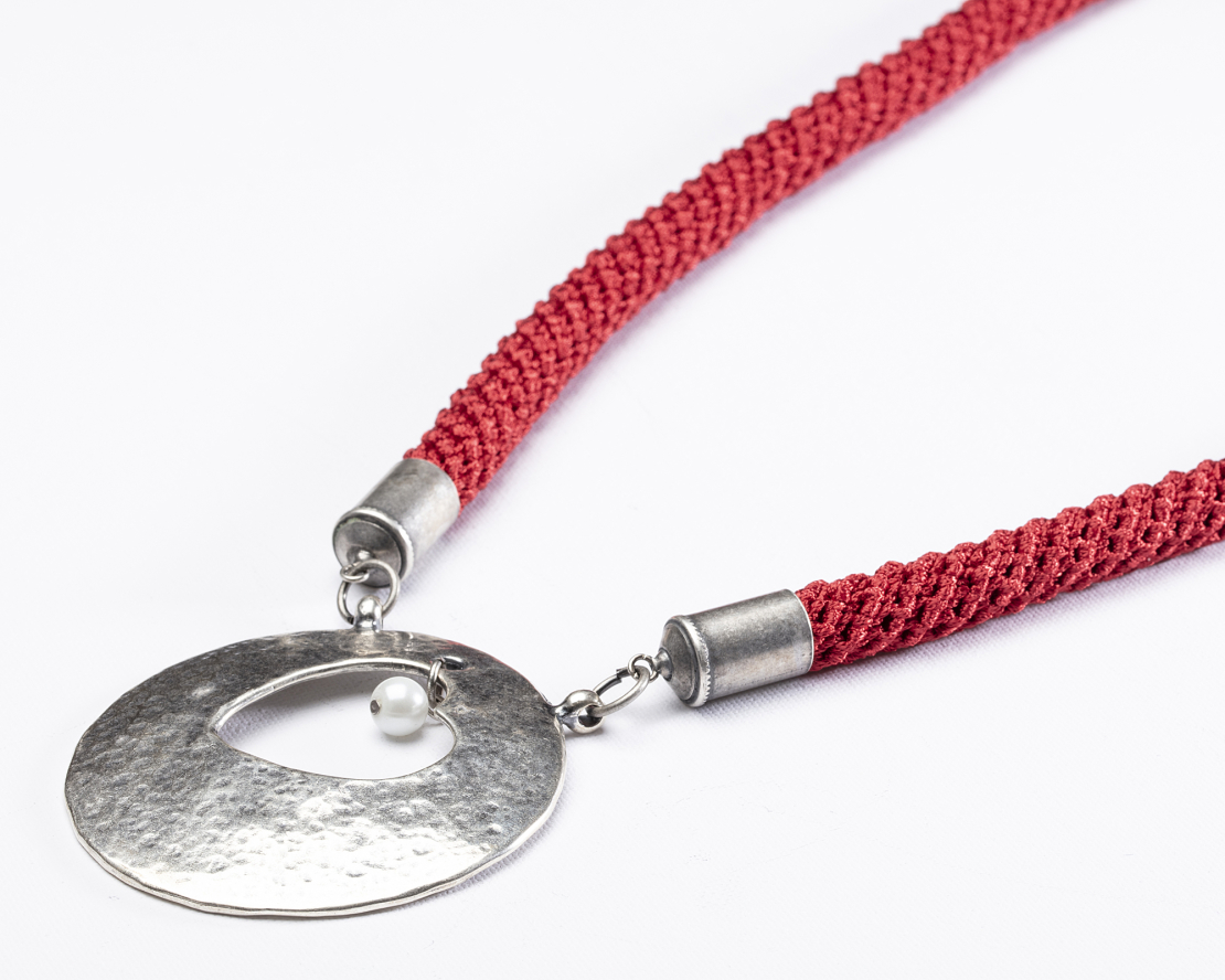 necklace in red | Yaara