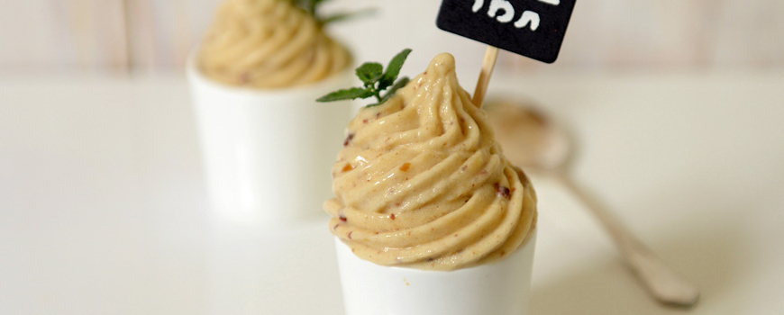 פרוזן יוגורט ופירות