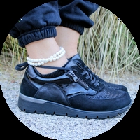 נעליים להלוקס ולגוס ואצבעות פטיש- פתרון לנשים וגברים